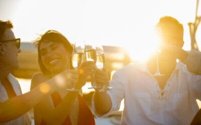 How to Host a Memorable Yacht Party: A Comprehensive Guide